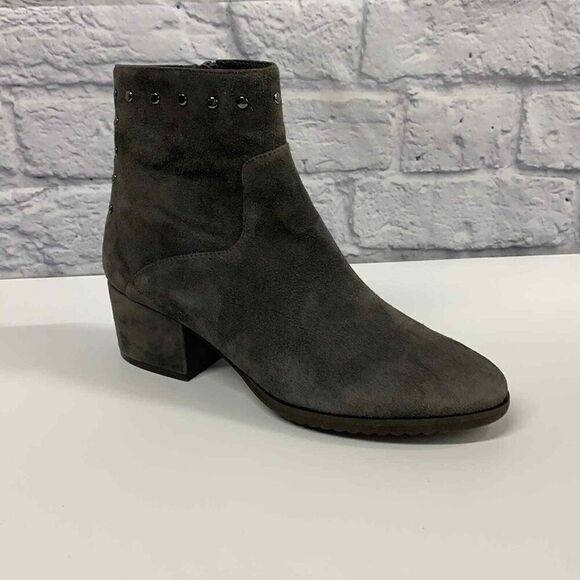 Vaneli Faiza Boots Womens 7.5 Grey Suede Heeled Booties With Stud Detail‎ - Picture 1 of 11